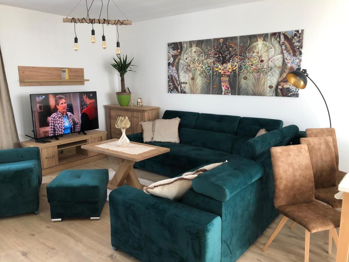 Tatra Billetee Apartman S Luxusnym Vyhladom Na Vysoketatry A Sukromnym Wellness Попрад Экстерьер фото