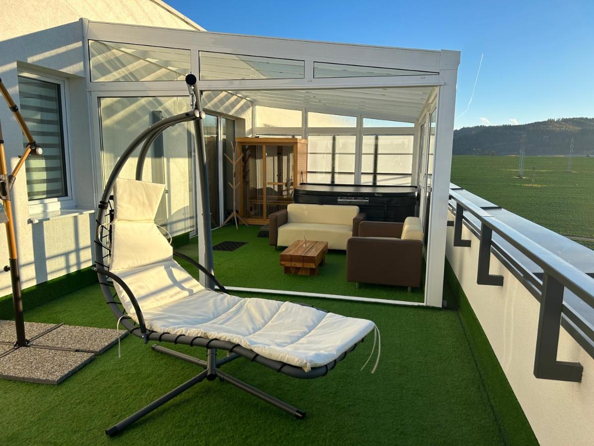 Tatra Billetee Apartman S Luxusnym Vyhladom Na Vysoketatry A Sukromnym Wellness Попрад Экстерьер фото